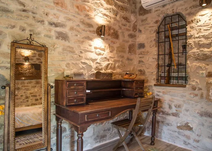 Karyoupolis Lounge Cave House Вилла *